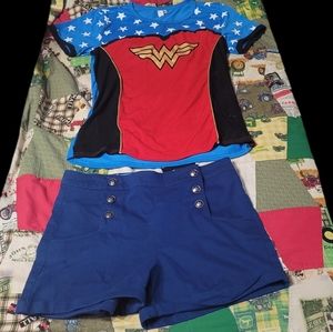 DC Bombshells Wonder Woman top and shorts size L